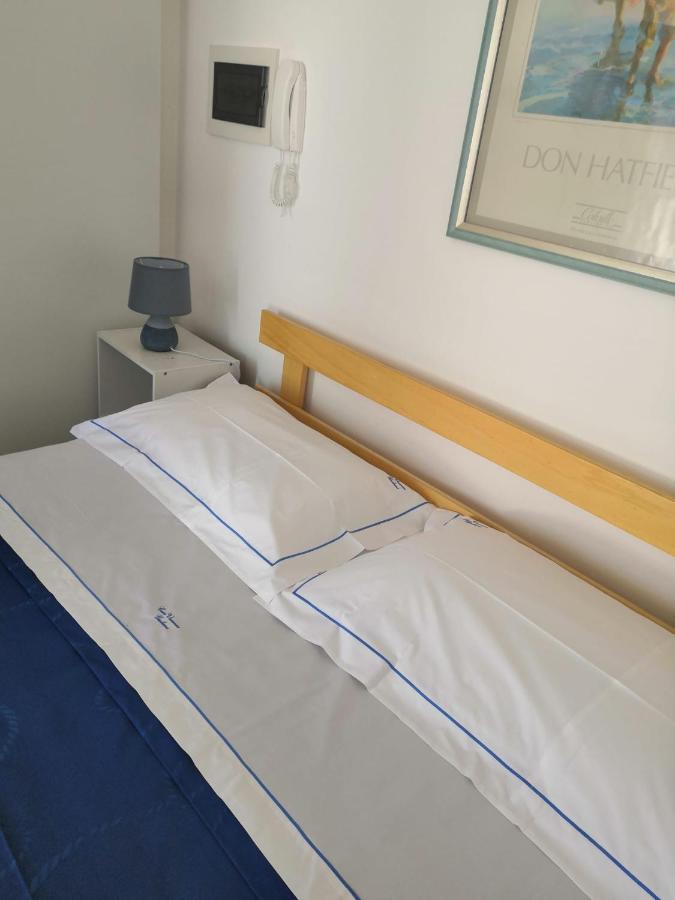 Viva Apartment Porto Cesareo Bagian luar foto