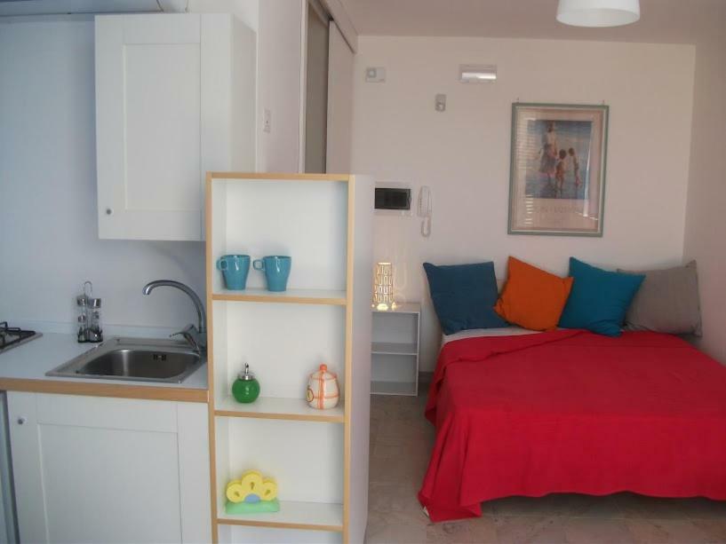 Viva Apartment Porto Cesareo Bagian luar foto