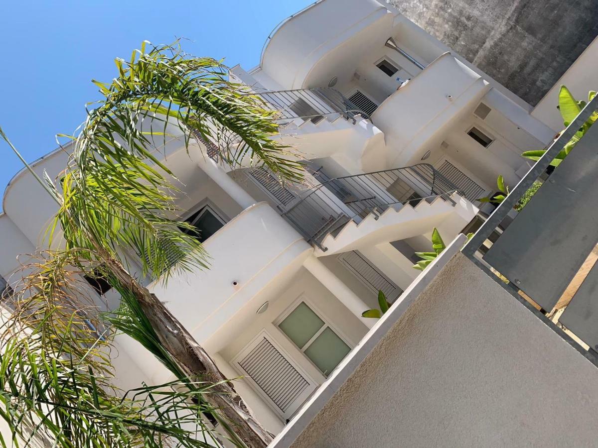 Viva Apartment Porto Cesareo Bagian luar foto