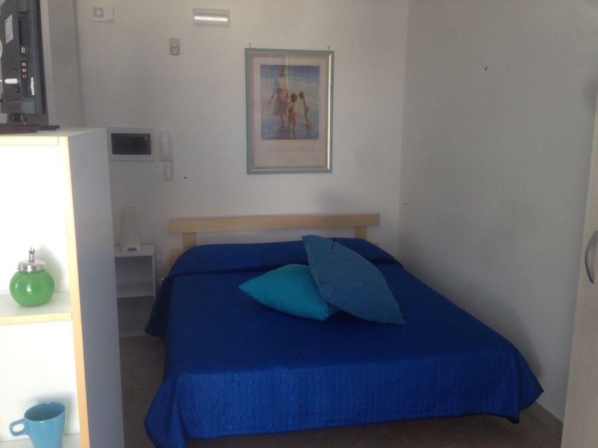 Viva Apartment Porto Cesareo Bagian luar foto