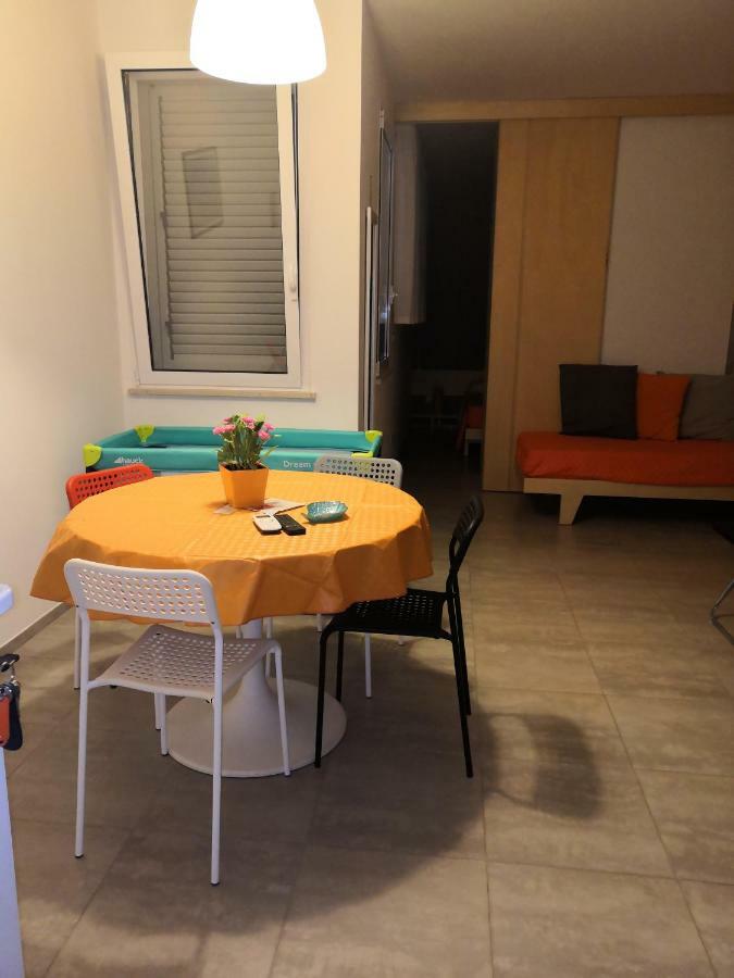 Viva Apartment Porto Cesareo Bagian luar foto